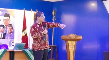 KEPALA P3SMPT PERPUSNAS RI TERKESAN KEGIATAN LITERASI UPT PERPUSIDIGIT IBM BEKASI