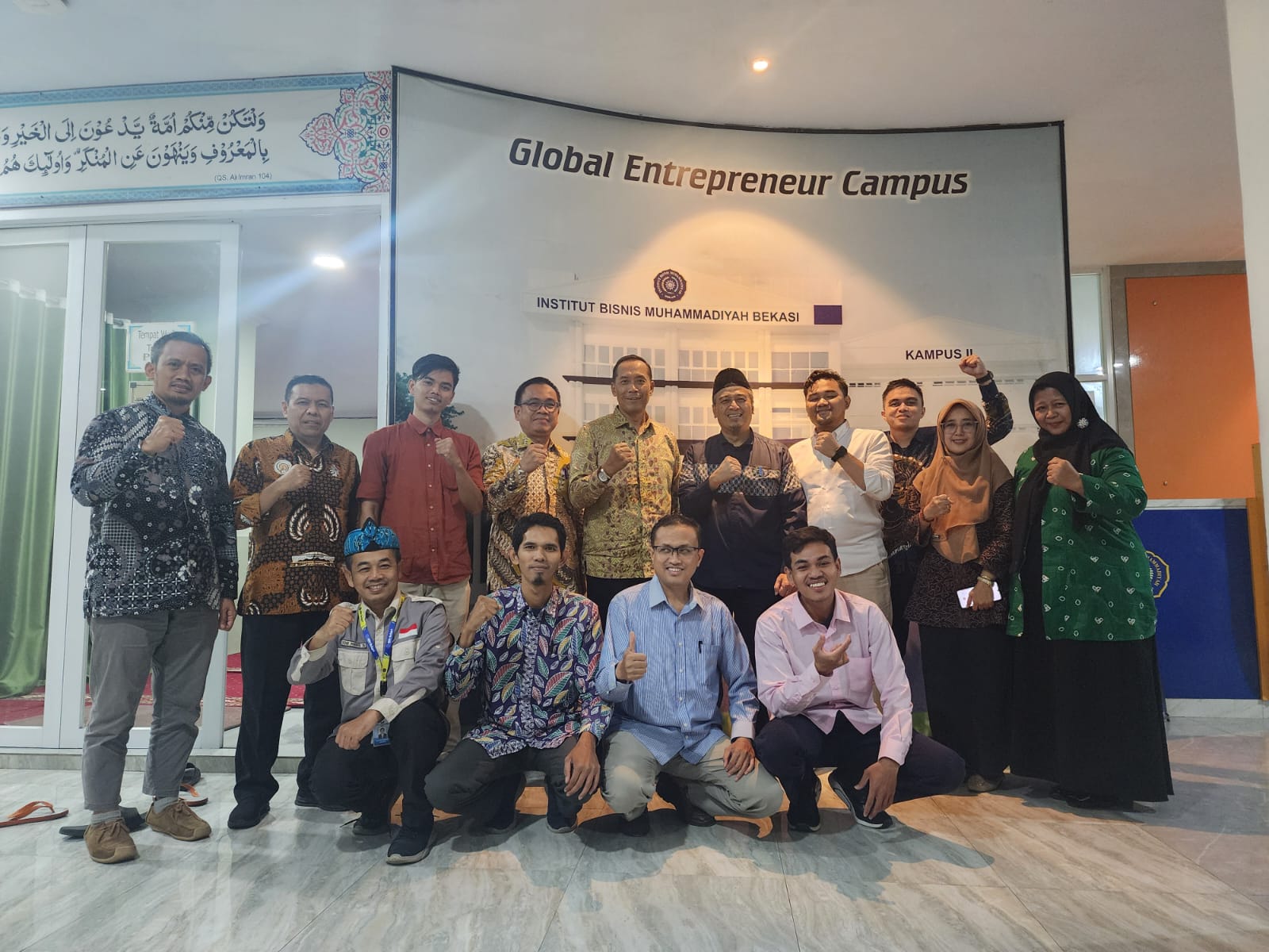 Wamen Diktisaintek RI Fauzan: IBM Bekasi Mercusuar Entrepreneurship Leader